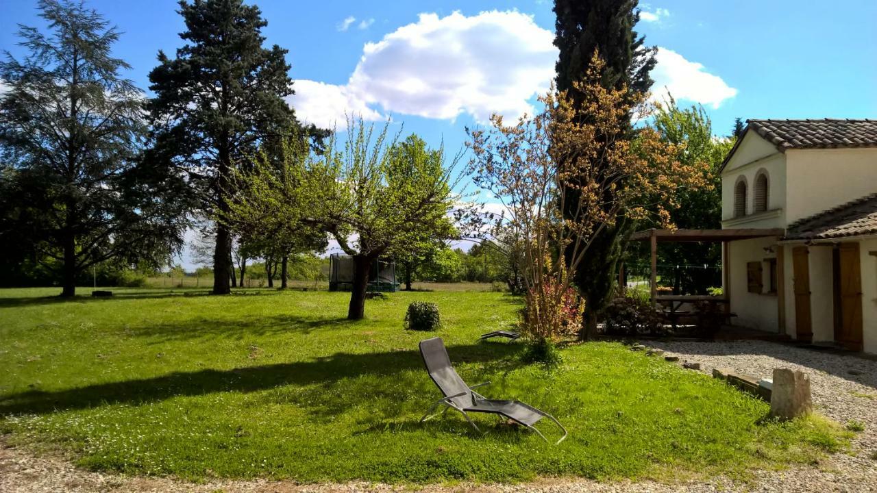 La Forestiere Pigeonnier Monclar-de-Quercy Exterior photo